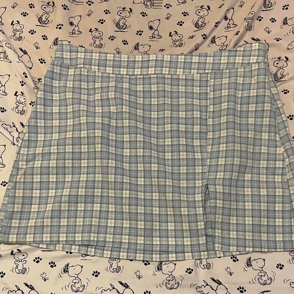 Arizona Women's White and Blue Skirt